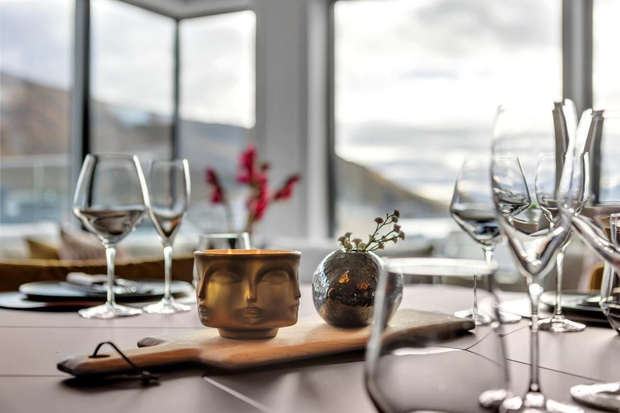 Penthouse In Downtown Tromso New Apartment ภายนอก รูปภาพ