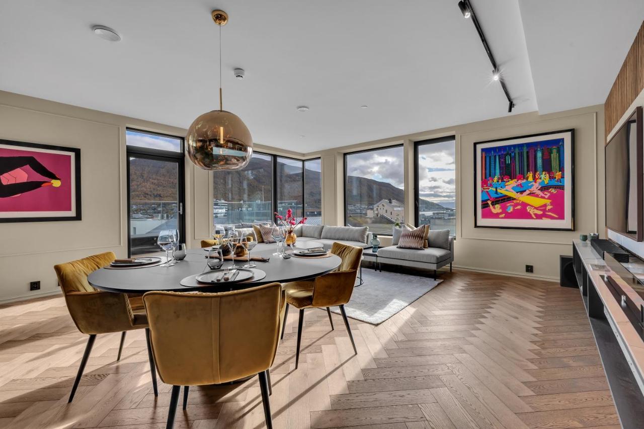 Penthouse In Downtown Tromso New Apartment ภายนอก รูปภาพ
