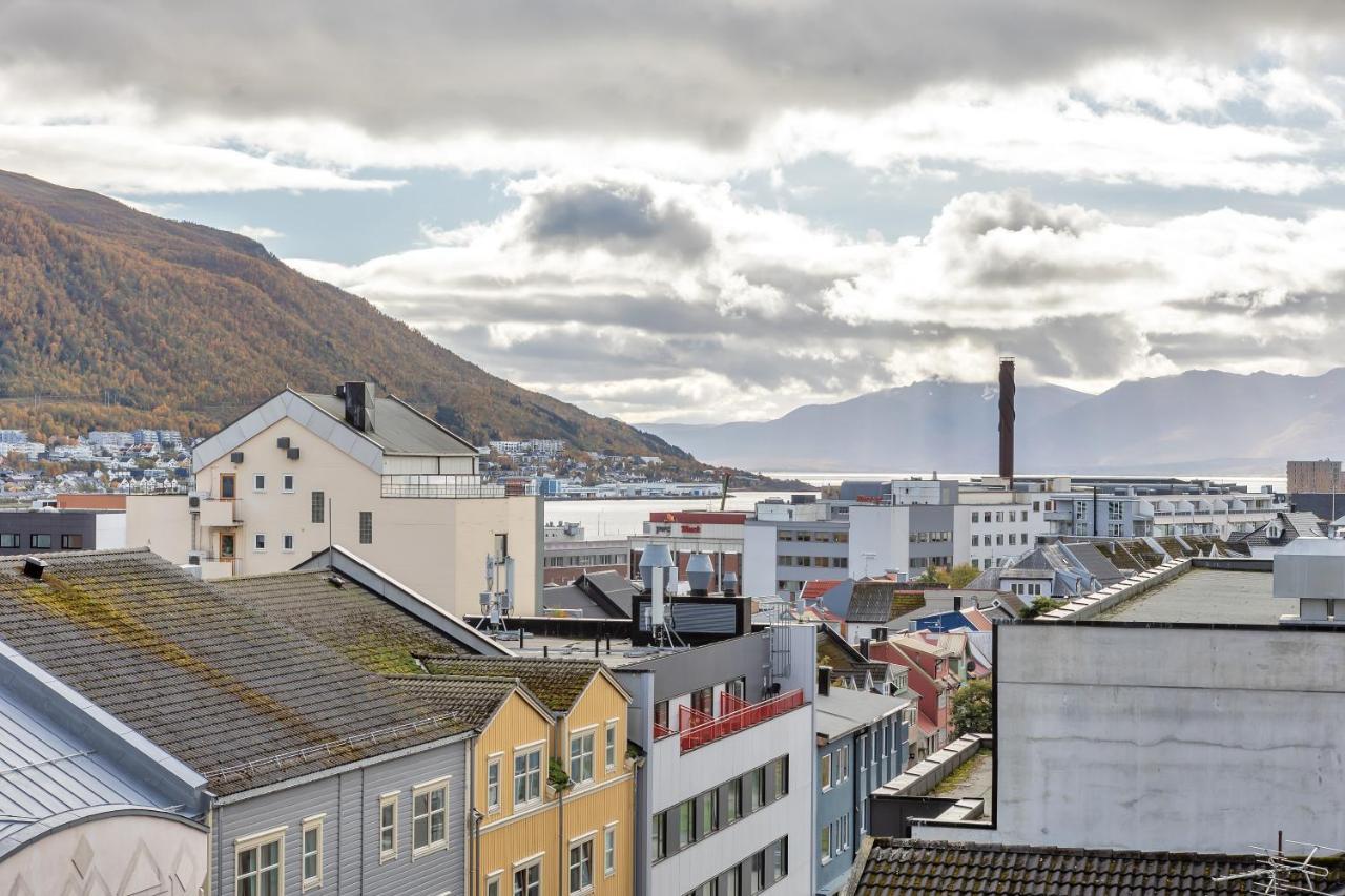 Penthouse In Downtown Tromso New Apartment ภายนอก รูปภาพ
