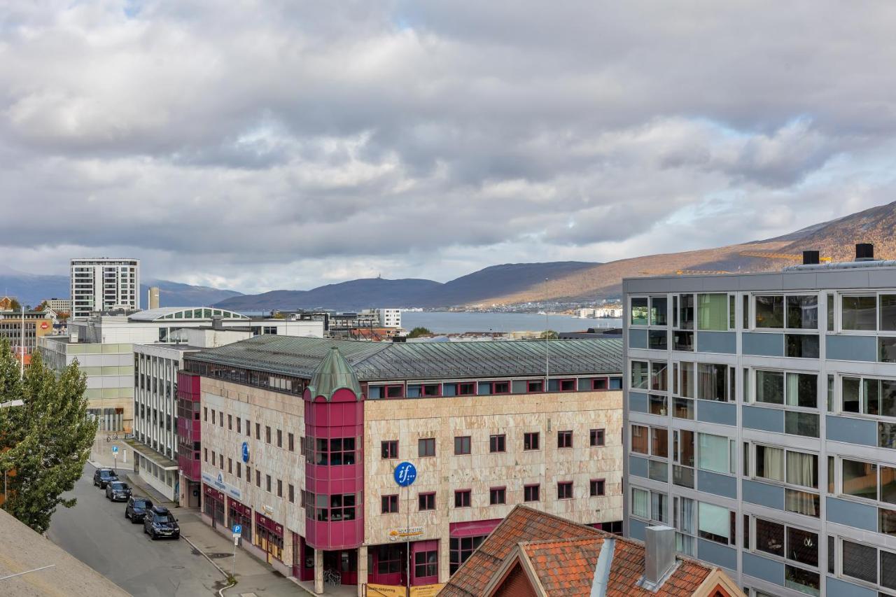 Penthouse In Downtown Tromso New Apartment ภายนอก รูปภาพ