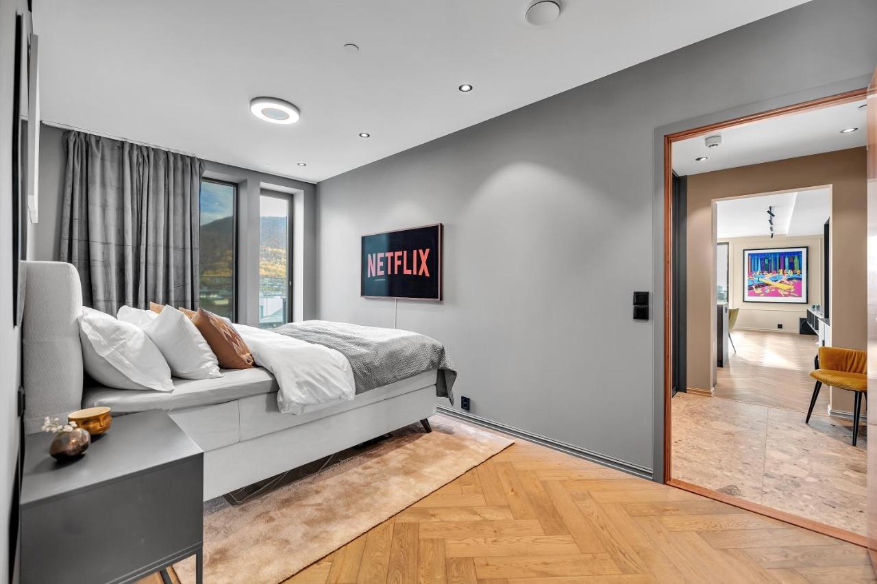 Penthouse In Downtown Tromso New Apartment ภายนอก รูปภาพ