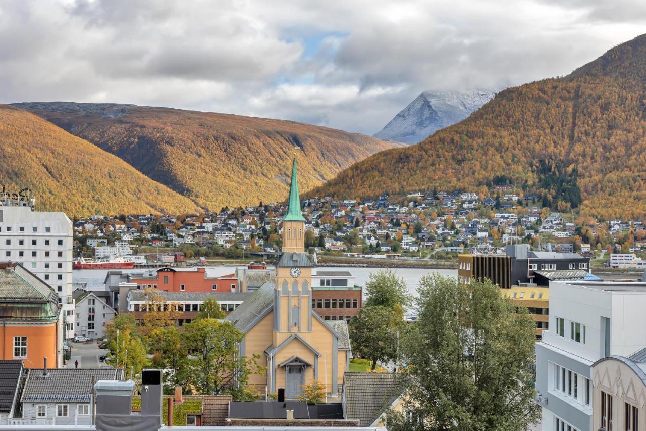 Penthouse In Downtown Tromso New Apartment ภายนอก รูปภาพ